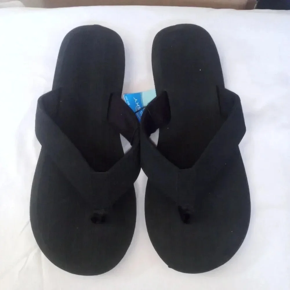 New men sandals size 11-12 (box L)